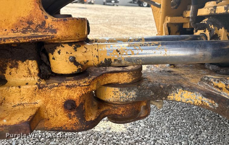 image for item EG5705 1989 Ford 555C backhoe