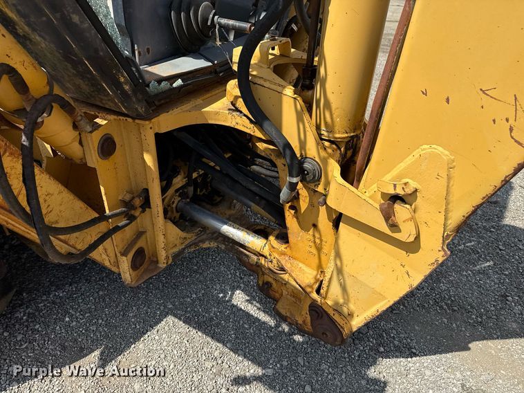 image for item EG5705 1989 Ford 555C backhoe