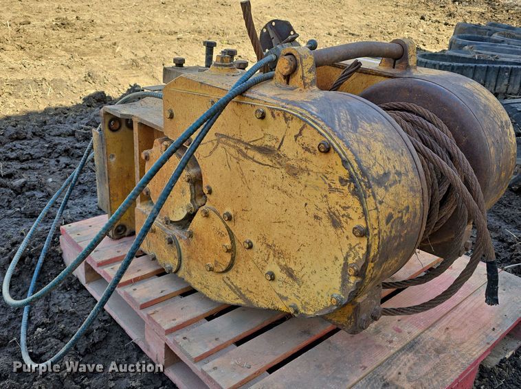 image for item EH8699 Allied Systems Company W5B winch