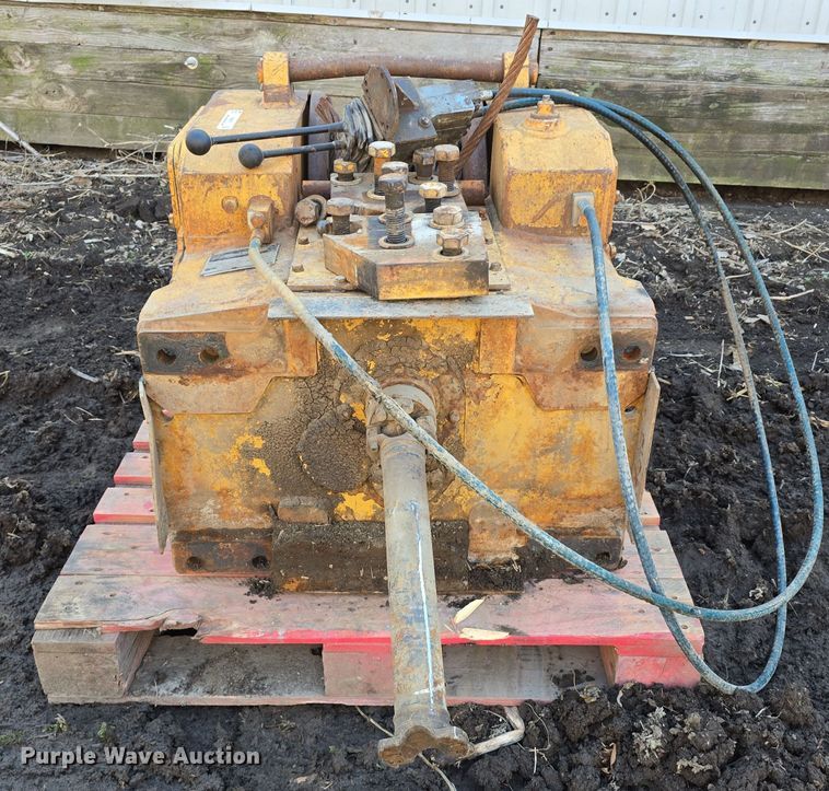 image for item EH8699 Allied Systems Company W5B winch