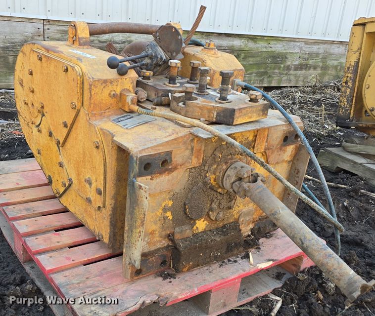 image for item EH8699 Allied Systems Company W5B winch