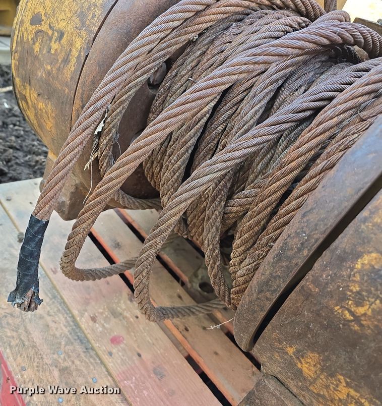 image for item EH8699 Allied Systems Company W5B winch