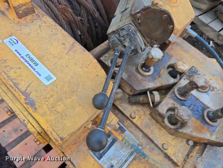 image for item EH8699 Allied Systems Company W5B winch