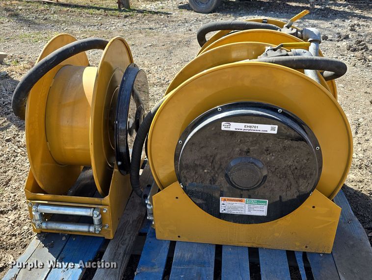 image for item EH8701 (3) Graco 237728 hose reels