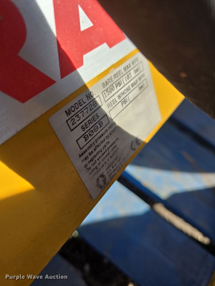 image for item EH8701 (3) Graco 237728 hose reels