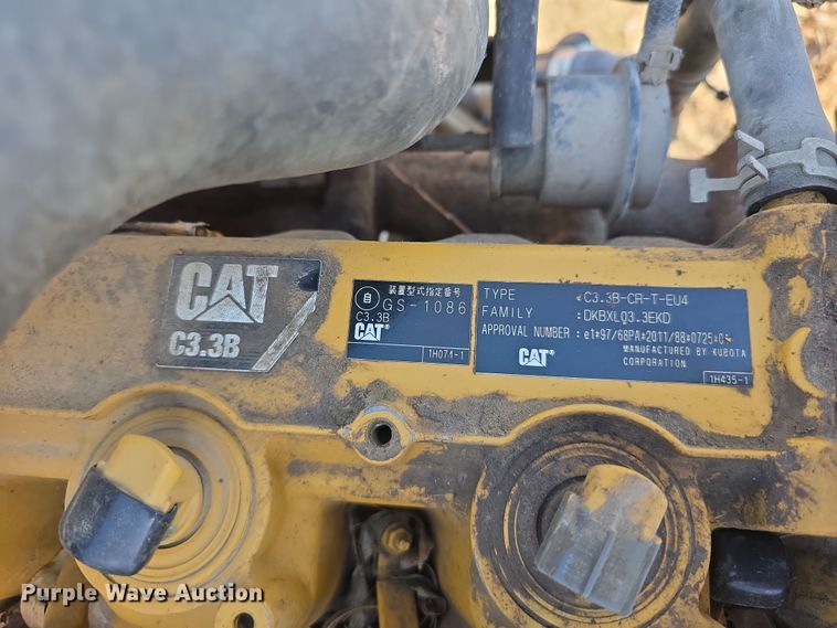 image for item EH8702 Caterpillar C3.3B engine