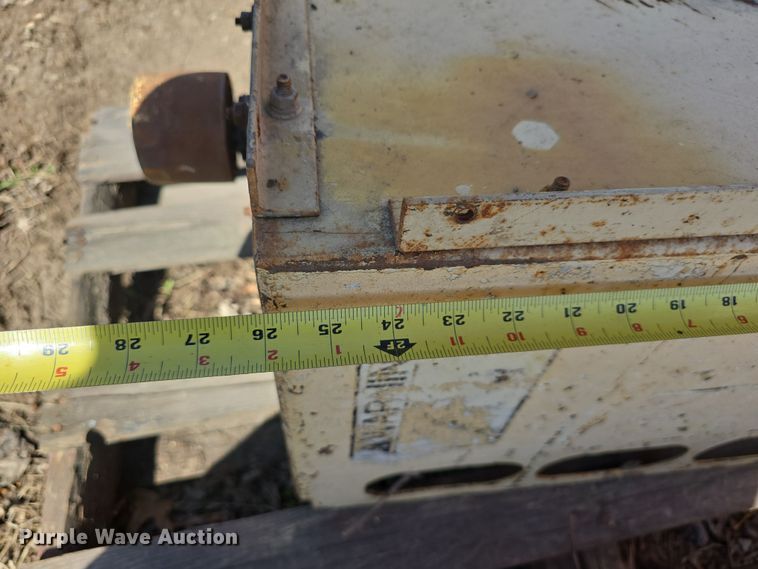 image for item EH8703 (4) tanks