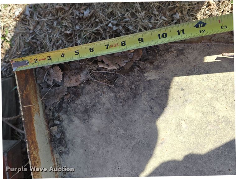 image for item EH8703 (4) tanks