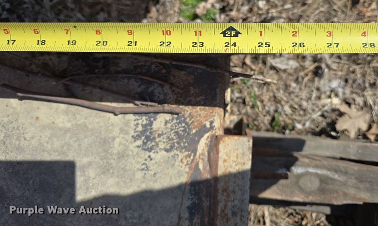 image for item EH8703 (4) tanks