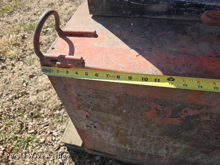 image for item EH8703 (4) tanks