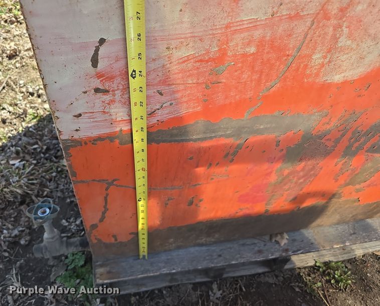 image for item EH8703 (4) tanks