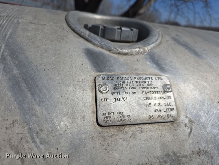 image for item EH8703 (4) tanks