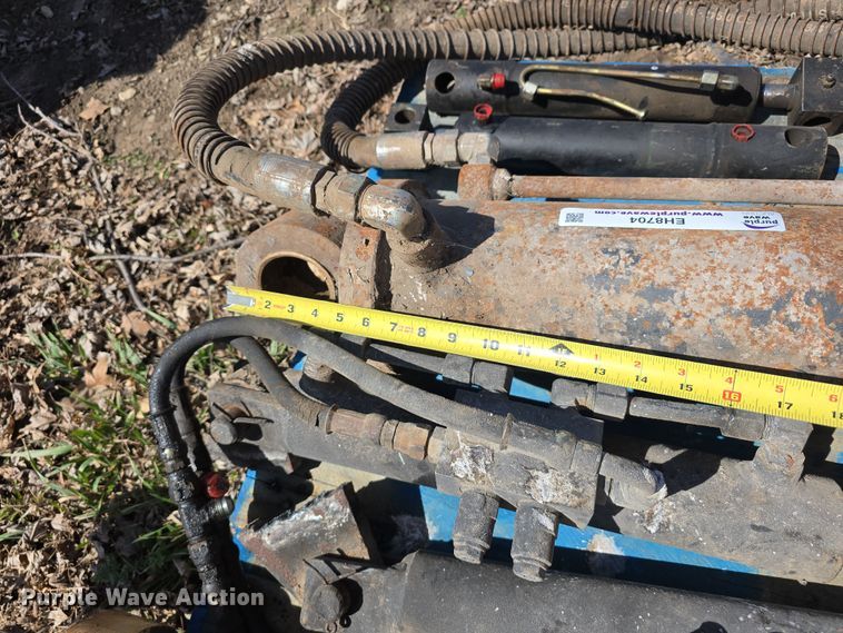 image for item EH8704 (13) hydraulic cylinders