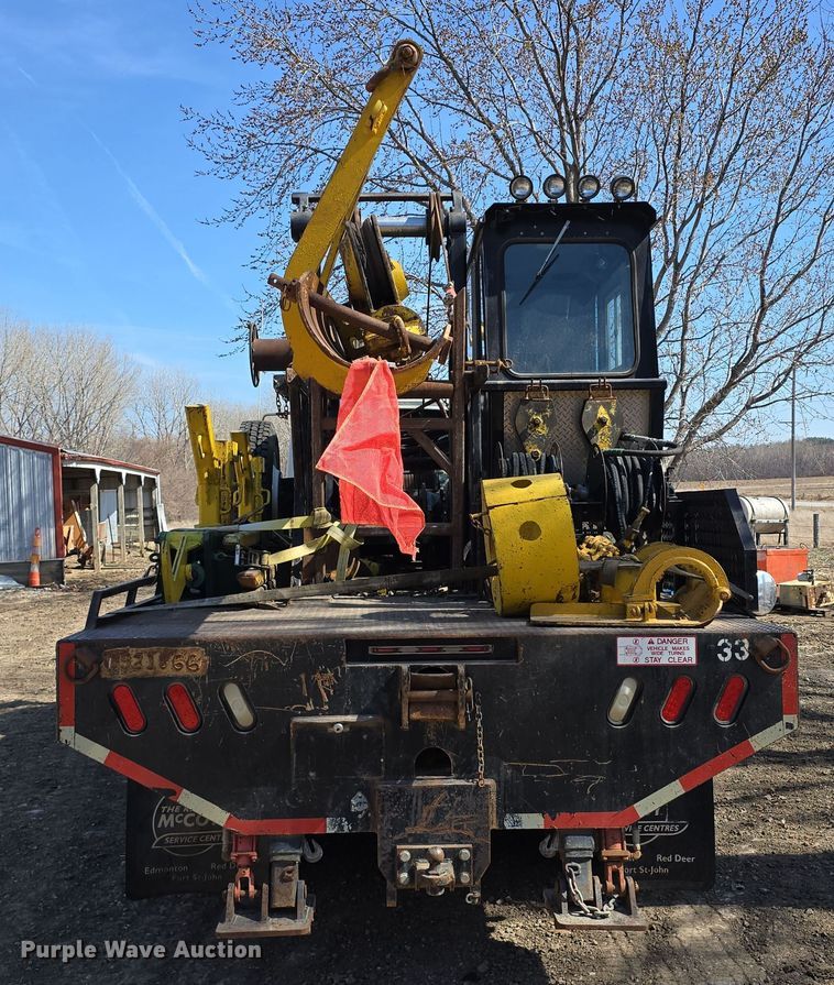 image for item EH8706 pickup/laydown machine bed