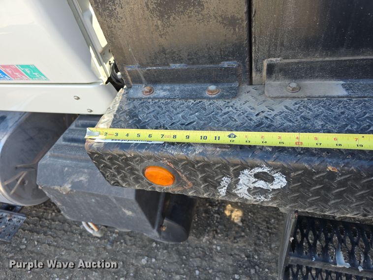 image for item EH8706 pickup/laydown machine bed