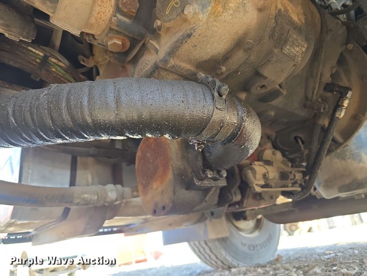 image for item EH8706 pickup/laydown machine bed