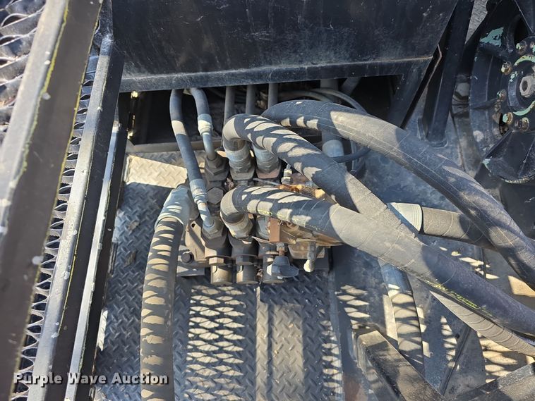 image for item EH8706 pickup/laydown machine bed