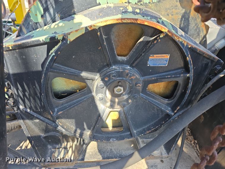 image for item EH8706 pickup/laydown machine bed