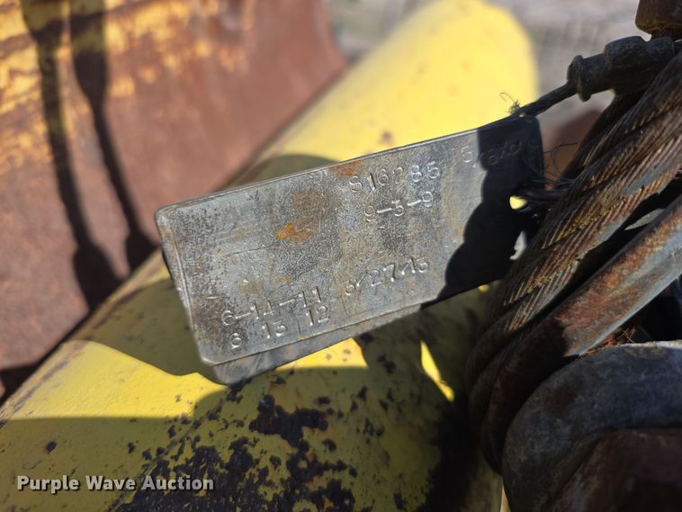 image for item EH8706 pickup/laydown machine bed