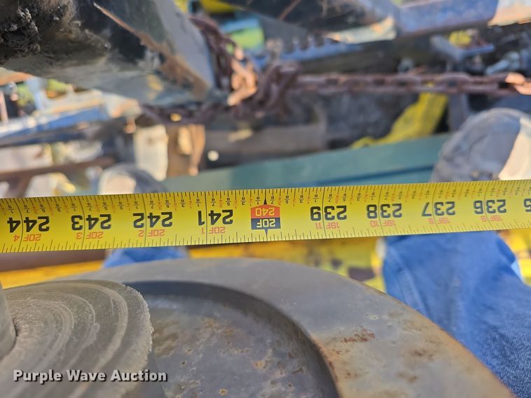 image for item EH8706 pickup/laydown machine bed