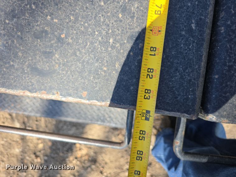 image for item EH8706 pickup/laydown machine bed