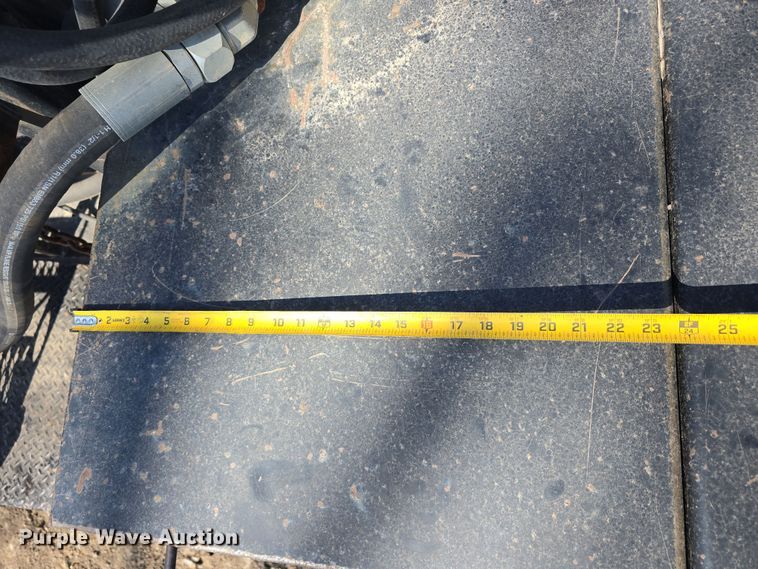 image for item EH8706 pickup/laydown machine bed