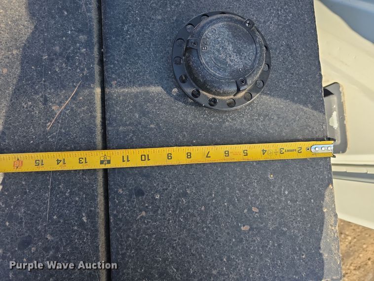 image for item EH8706 pickup/laydown machine bed