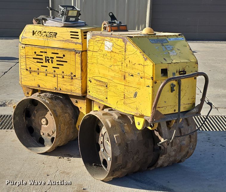 image for item EH8713 Wacker Neuson RT820 trench compactor