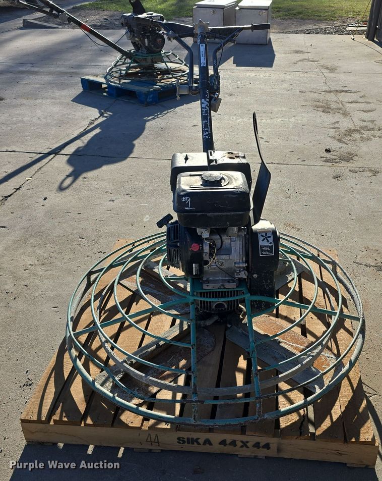 image for item EH8716 2008 MultiQuip Whiteman B46H90 power trowel