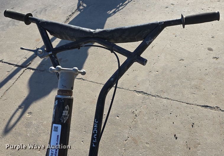 image for item EH8716 2008 MultiQuip Whiteman B46H90 power trowel