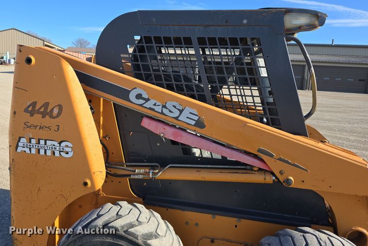 image for item EH8718 2008 Case 440 Series 3 skid steer loader