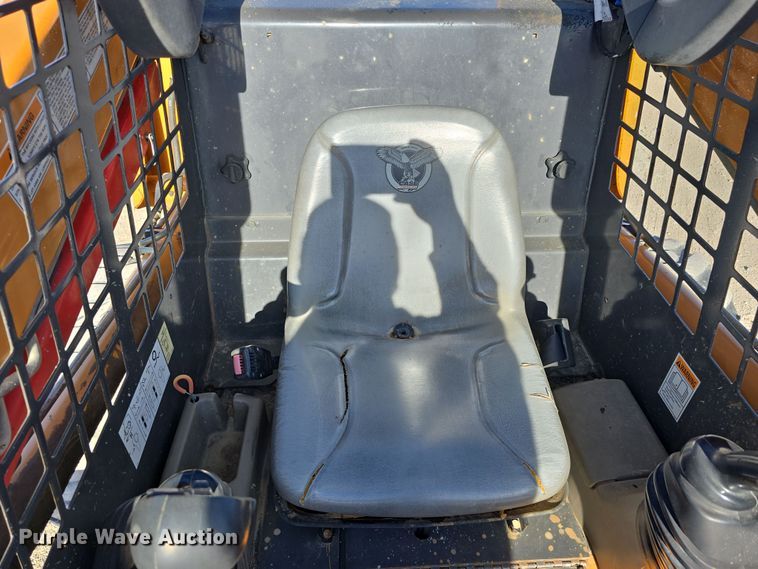 image for item EH8718 2008 Case 440 Series 3 skid steer loader