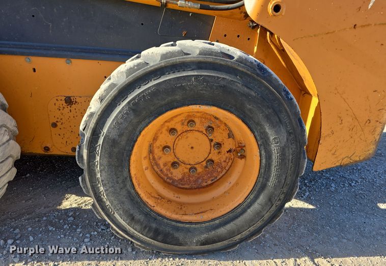 image for item EH8718 2008 Case 440 Series 3 skid steer loader