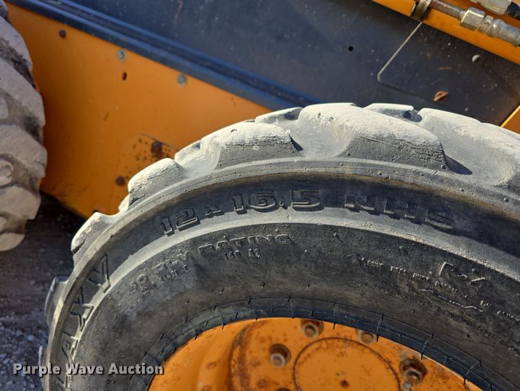 image for item EH8718 2008 Case 440 Series 3 skid steer loader