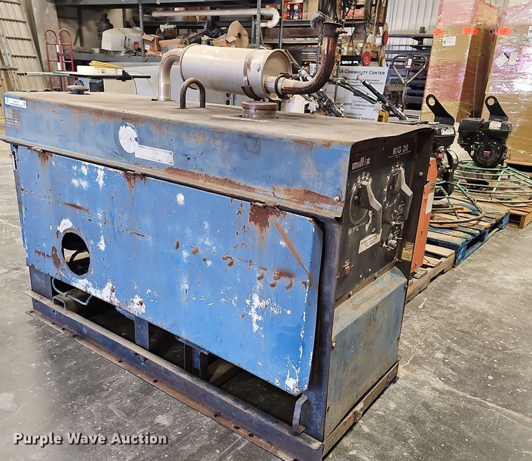 image for item EH8719 Miller Big 20 welder/generator
