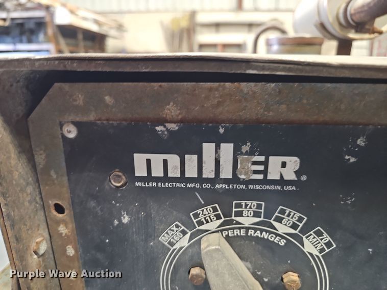 image for item EH8719 Miller Big 20 welder/generator