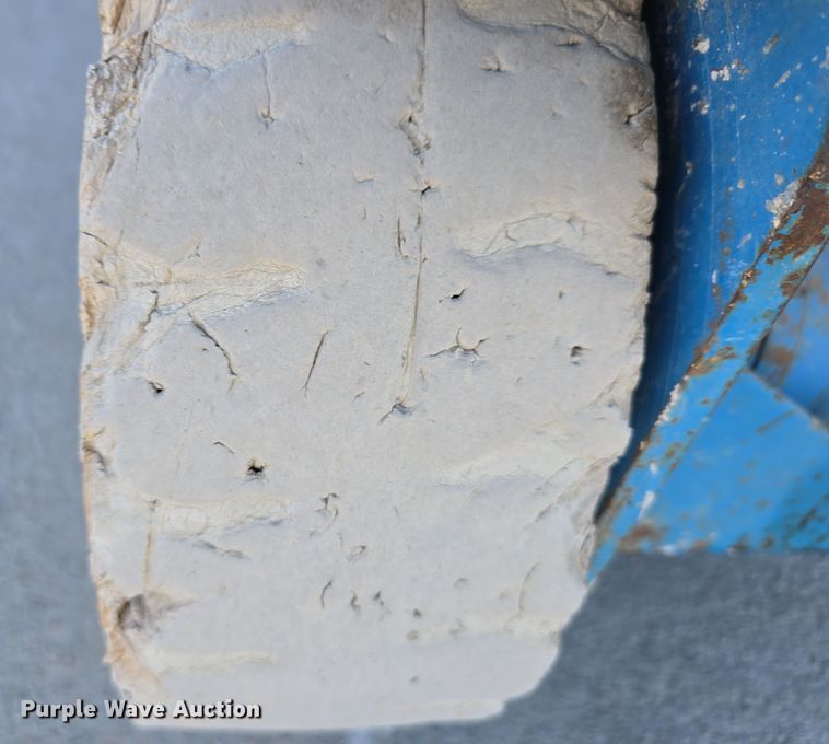 image for item EH8720 2003 Genie GS-2032 scissor lift