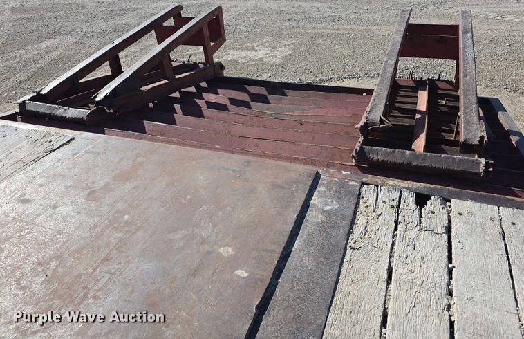 image for item EH8721 1998 Holden Industries HCZ 40KT equipment trailer