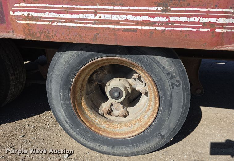 image for item EH8721 1998 Holden Industries HCZ 40KT equipment trailer