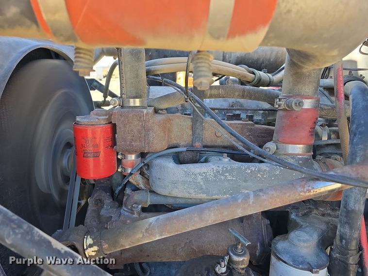 image for item EH8722 1991 Mack RD690S dump truck