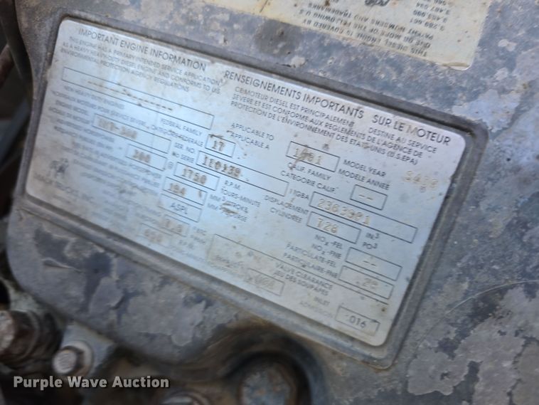 image for item EH8722 1991 Mack RD690S dump truck