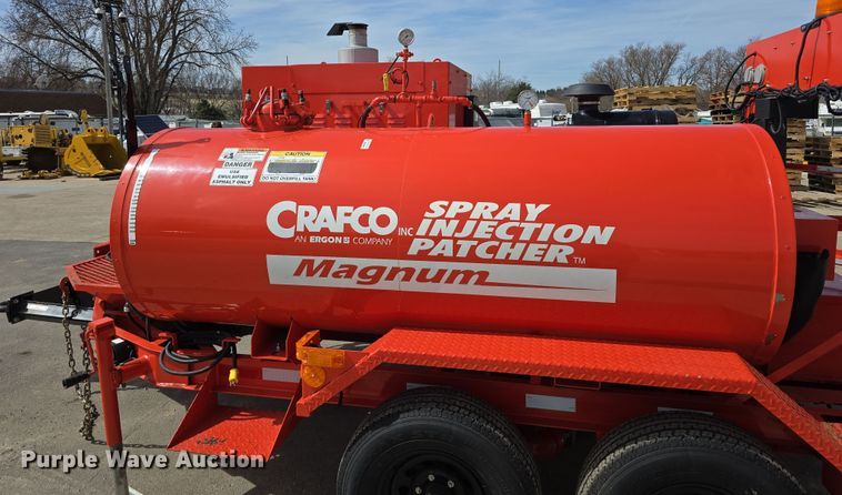 image for item EH8747 2017 Crafco Magnum pothole patcher