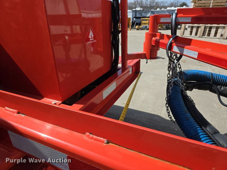 image for item EH8747 2017 Crafco Magnum pothole patcher