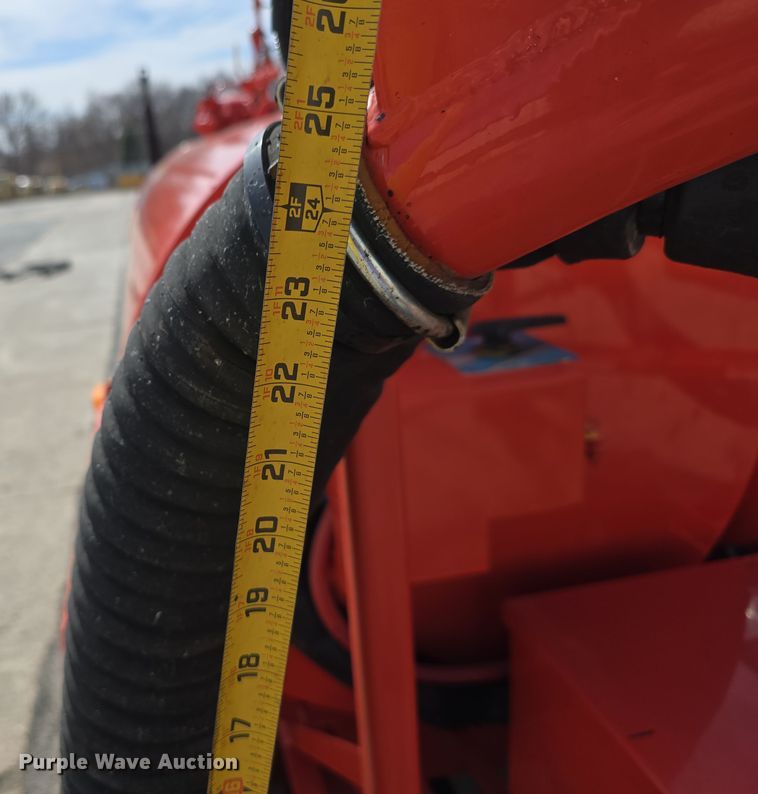 image for item EH8747 2017 Crafco Magnum pothole patcher