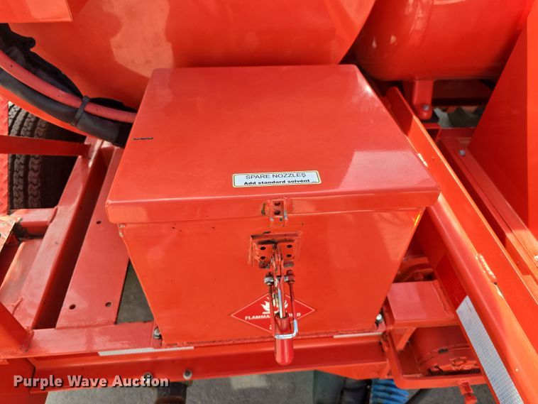 image for item EH8747 2017 Crafco Magnum pothole patcher