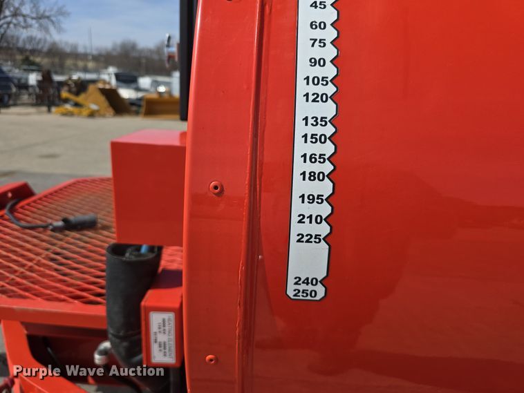 image for item EH8747 2017 Crafco Magnum pothole patcher