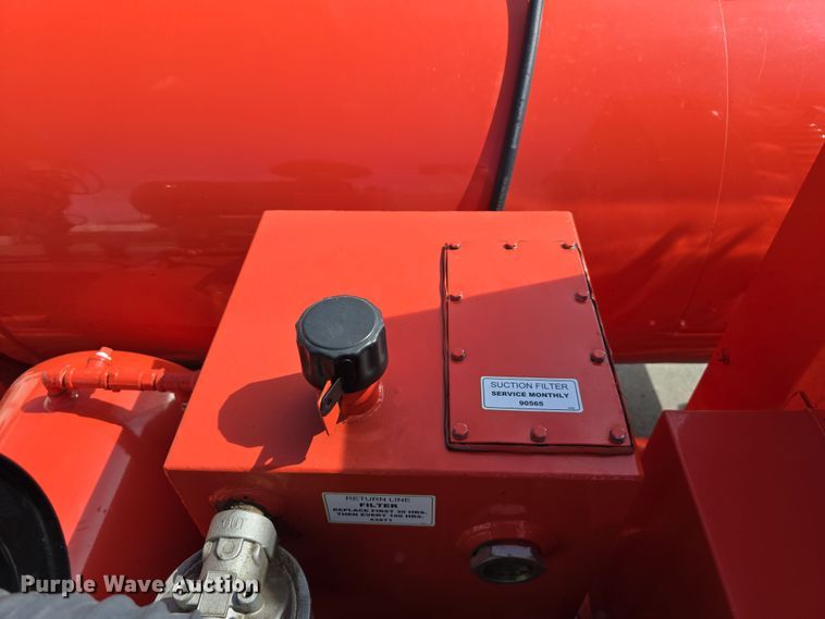 image for item EH8747 2017 Crafco Magnum pothole patcher