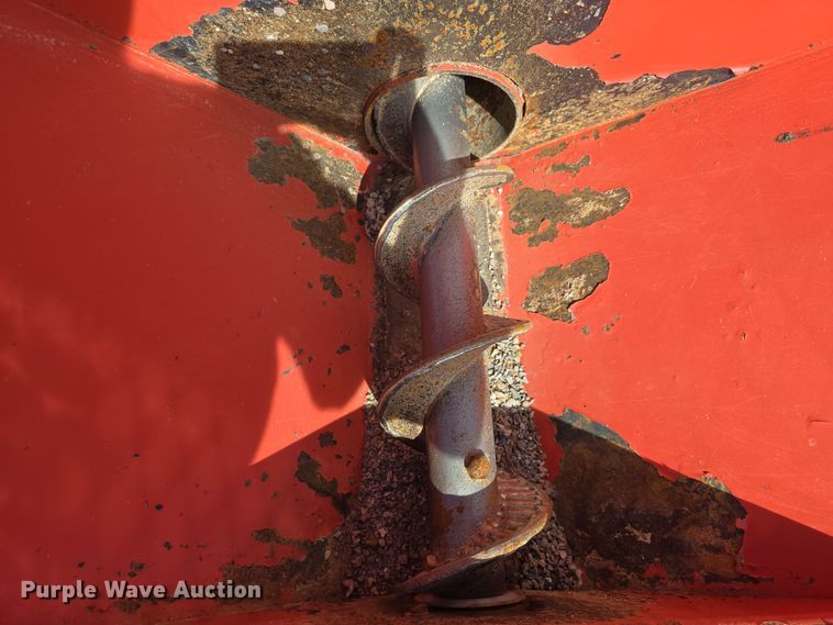 image for item EH8747 2017 Crafco Magnum pothole patcher