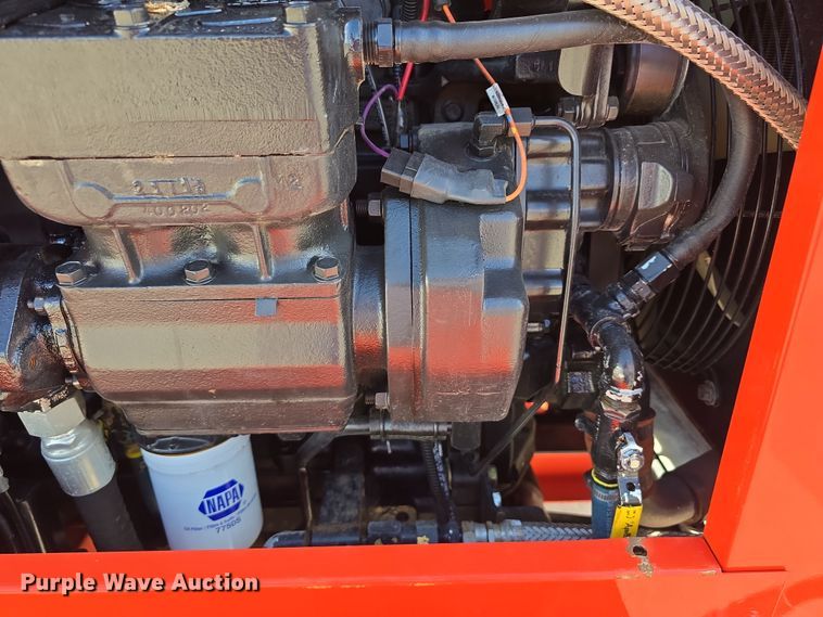 image for item EH8747 2017 Crafco Magnum pothole patcher