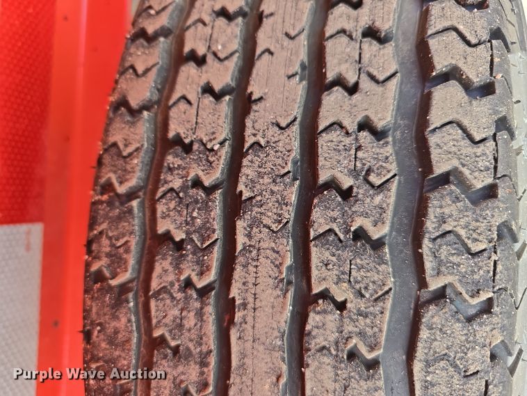 image for item EH8747 2017 Crafco Magnum pothole patcher